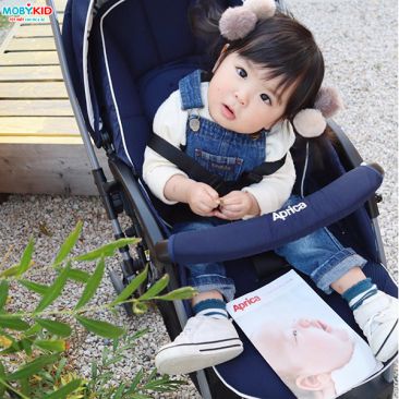 Top các mẫu xe đẩy em bé dành cho bé gái vừa dễ thương và vừa chắc chắn an toàn cho bé hiện nay