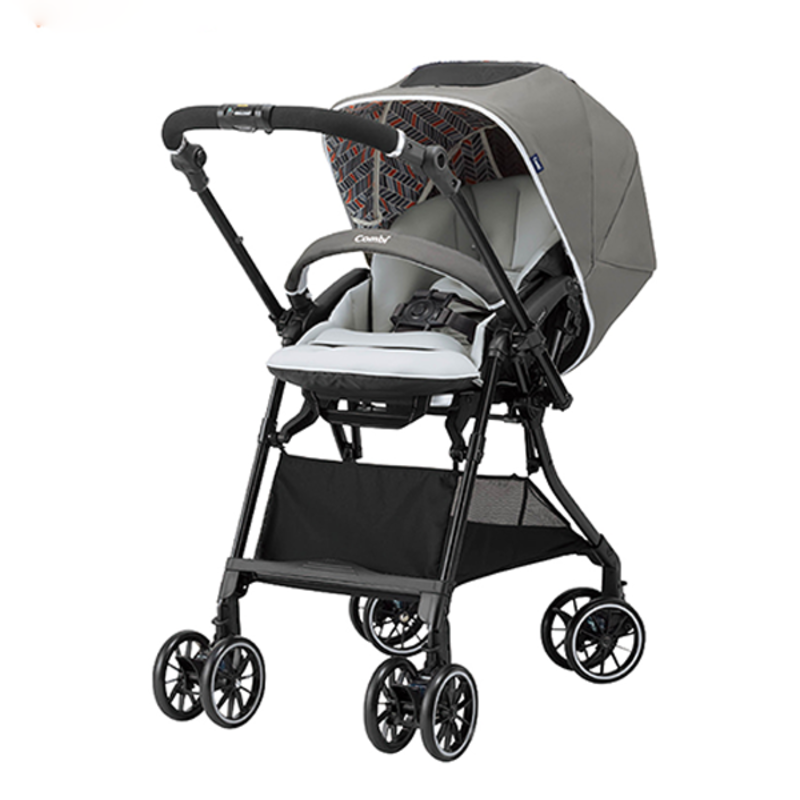 Xe đẩy Combi Sugocal Compact 4 bánh quay tự động - Màu ghi