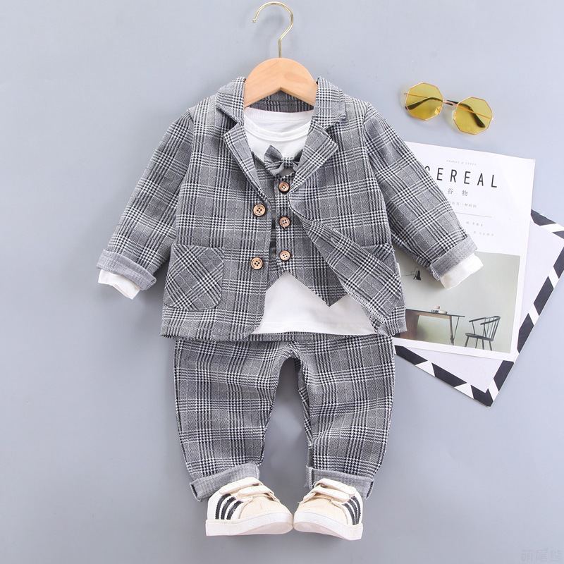 V516 - Set Đồ Vest Kèm Áo Gile Có Nơ Lịch Lãm Cho Bé Trai - Sọc Đen