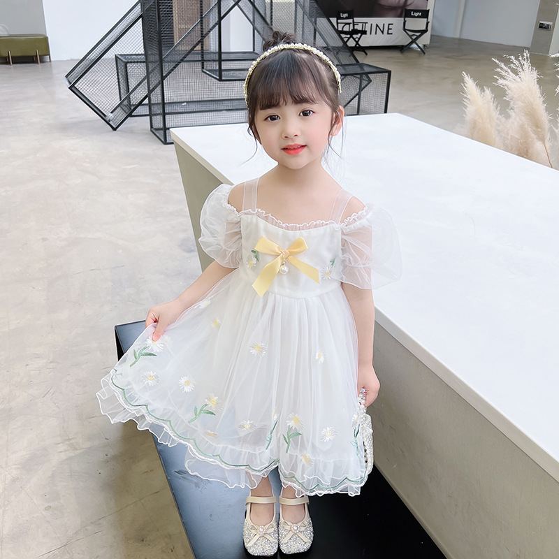 DV542 - Đầm Công Chúa Cho Bé Hở Vai - Màu Trắng