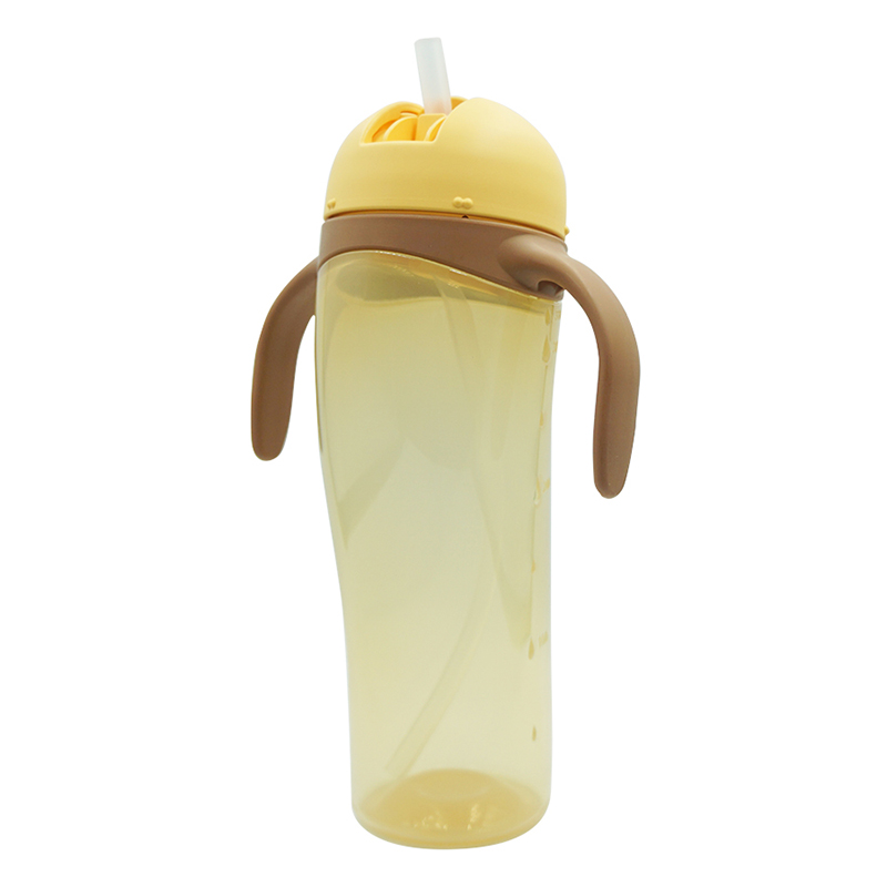 Bình uống nước Pigeon tay cầm có ống hút 330ml - Màu vàng