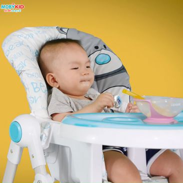 Top 5 ghế ăn dặm cho bé có bánh xe tiện lợi