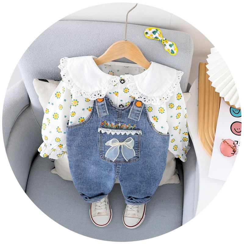 SG519 - Set Yếm Jean, Áo Tay Dài Cổ Bèo Dễ Thương Cho Bé Gái
