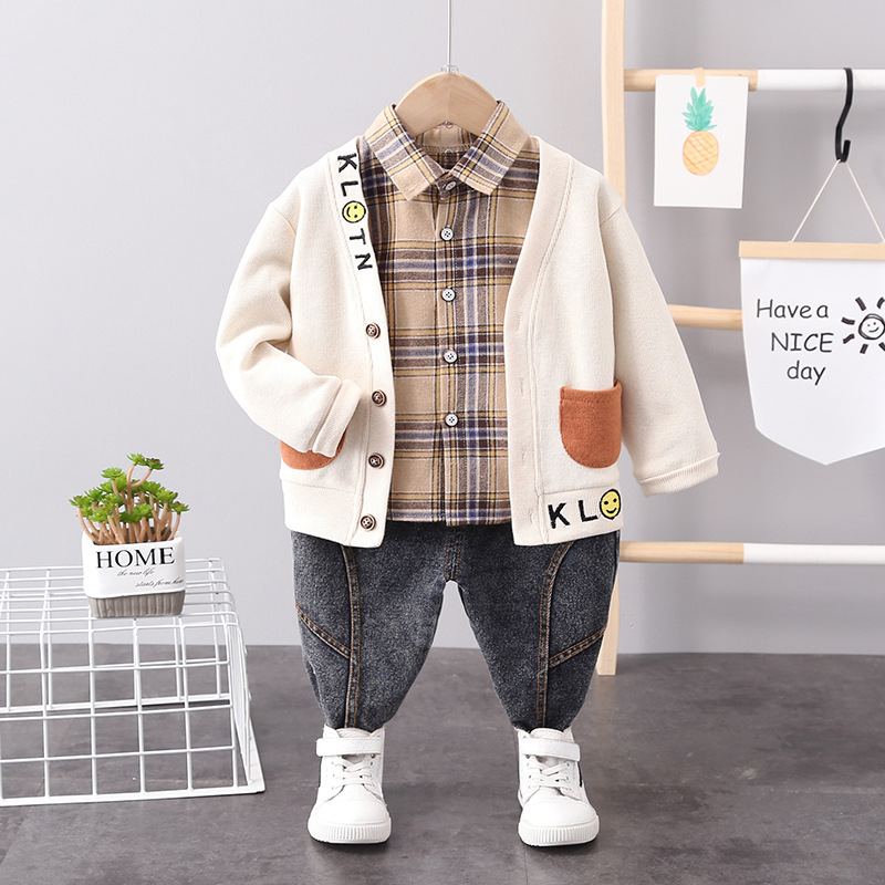 ST512 - Set Quần, Áo Sơ Mi Và Áo Khoác Bé Trai Hàn Quốc - Màu Trắng