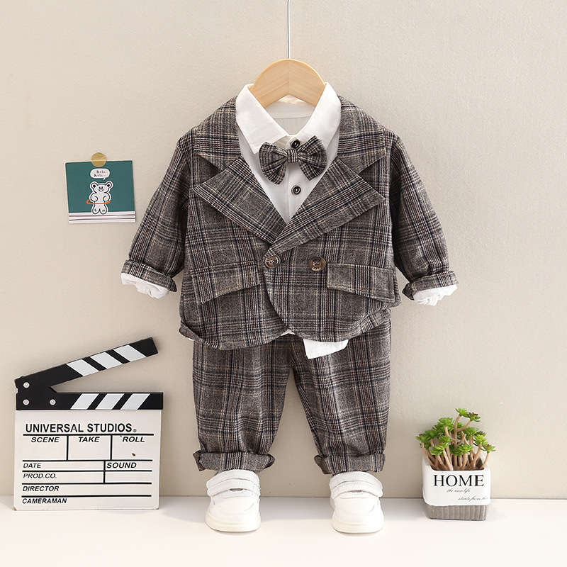 V500 - Set Đồ Vest Bé Trai Caro Kèm Nơ - Màu Nâu