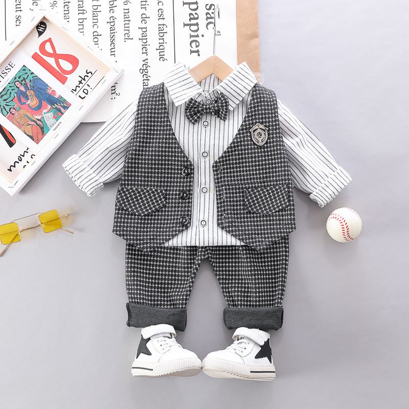 V523 - Set Quần Áo Sơ Mi Tay Dài Kèm Áo Gile Và Nơ Phong Cách - Màu Đen