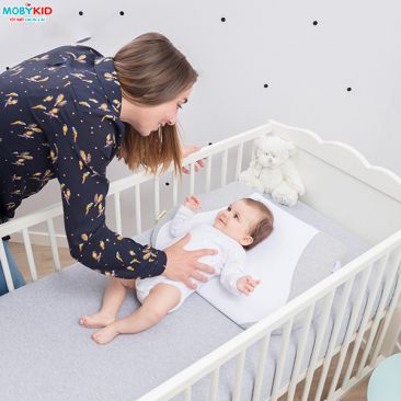 Gối chống trào ngược cho bé có thực sự tốt cho bé và loại nào tốt nhất hiện nay?