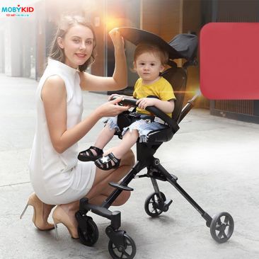 Hướng dẫn mẹ sử dụng xe đẩy em bé đúng cách và an toàn