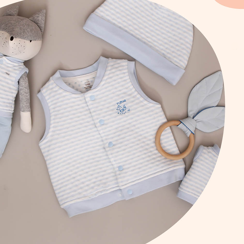 W525C1BC - Áo Gilet Nous vải Nu Choux kẻ xanh trời