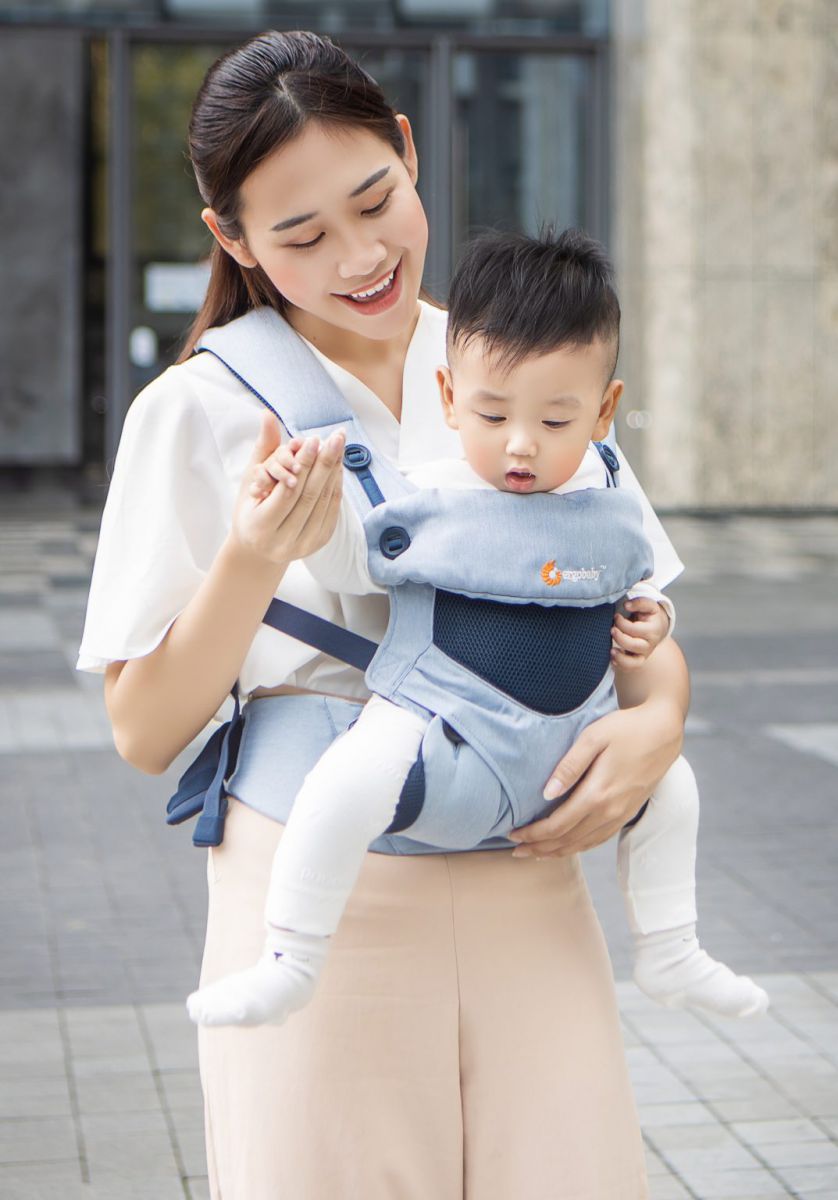 Địu cho bé Ergobaby 360 Cool Air Mesh – Chambray