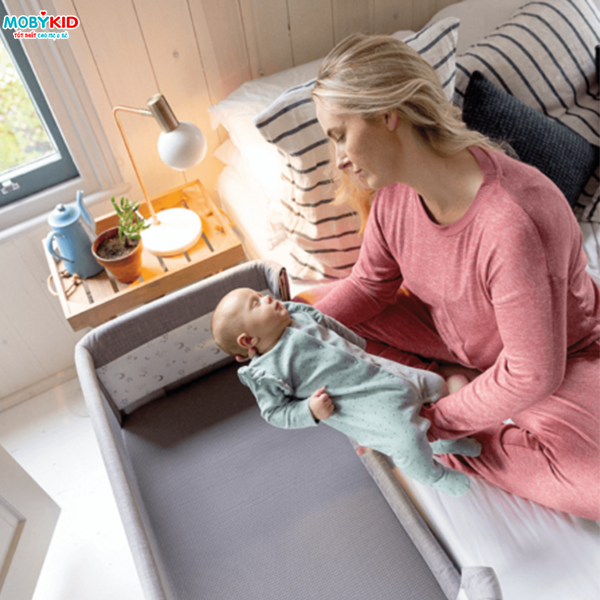 Điểm cải tiến vượt trội của nôi ngủ cạnh giường Joie Roomie Glide so với Joie Roomie 