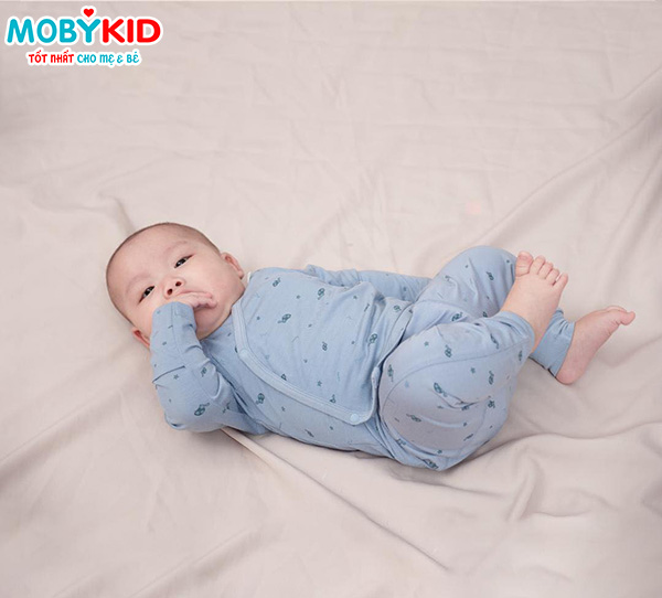 6 Yếu tố quan trọng nhất bố mẹ cần lưu tâm khi mua quần áo sơ sinh cho bé
