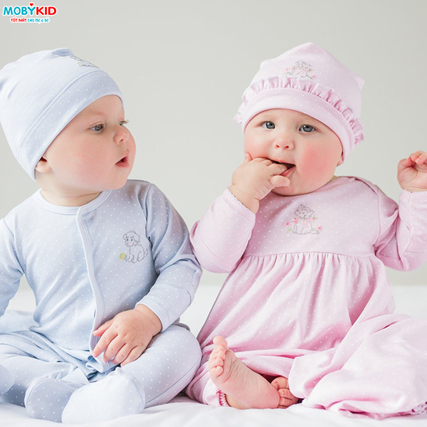 6 Yếu tố quan trọng nhất bố mẹ cần lưu tâm khi mua quần áo sơ sinh cho bé