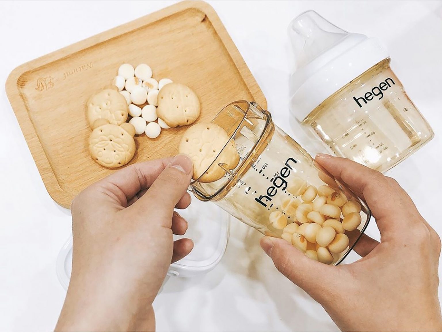 Bình sữa Hegen PPSU 240ml núm ti dành cho bé 3-6 tháng tuổi