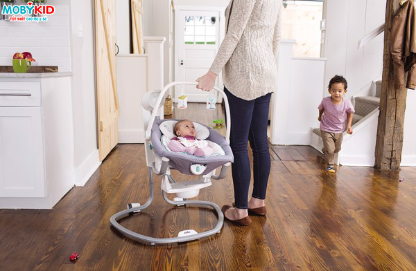 Các bà mẹ UK nói gì về chiếc nôi em bé Joie Serina 2in1