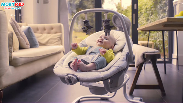 Các bà mẹ UK nói gì về chiếc nôi em bé Joie Serina 2in1