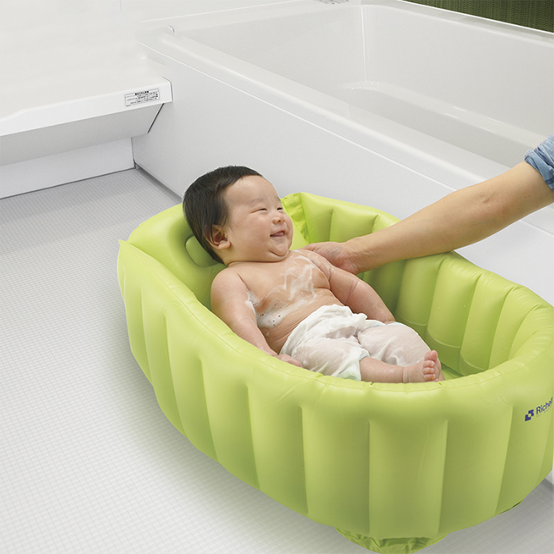 Chậu tắm phao cho bé Richell RC98072 - Màu Xanh