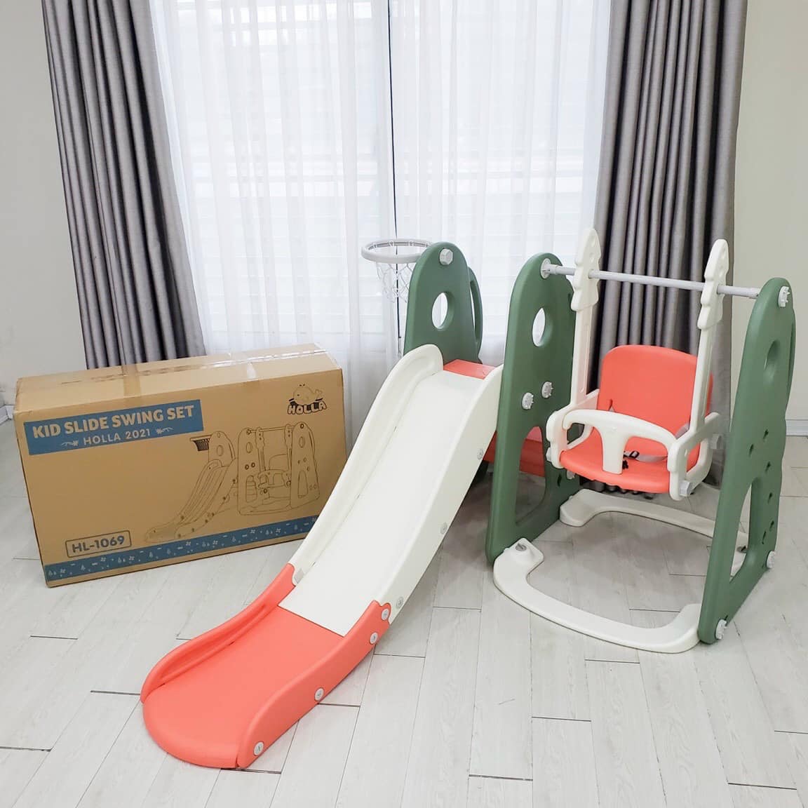 Combo cầu trượt xích đu Holla 2021 màu xanh