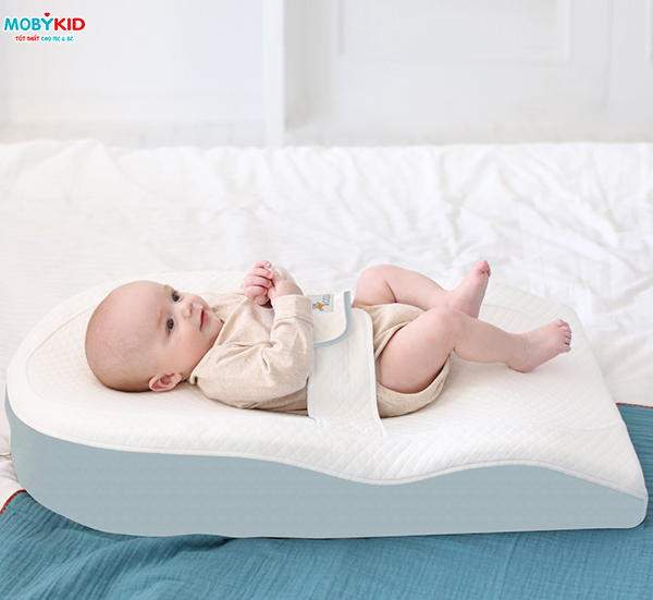 Gối chống trào ngược và chống bẹt đầu: là gì, cách dùng, lưu ý cho bố mẹ