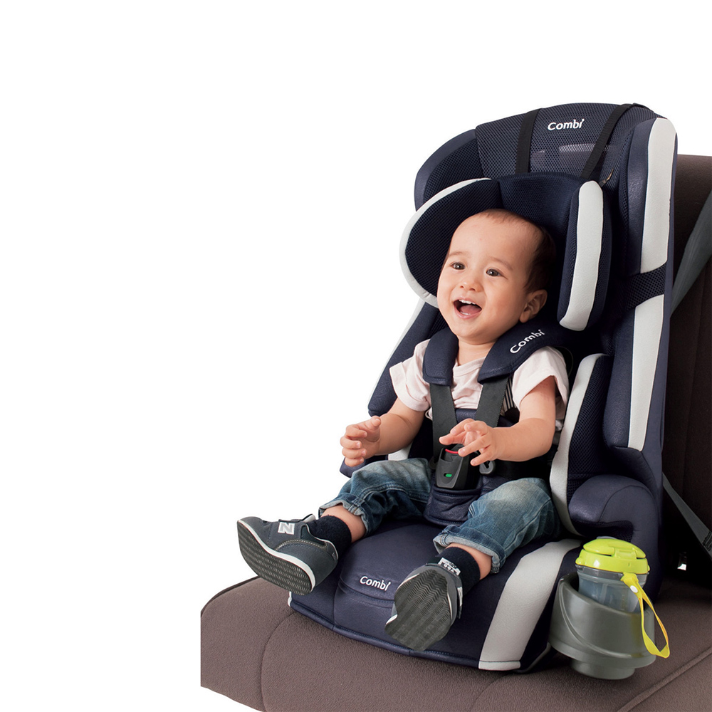 Ghế ngồi ô tô Combi Joytrip Plus màu New Black
