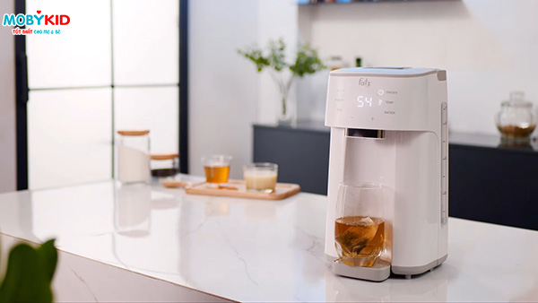 Máy đun nước hâm sữa là gì? Những lưu ý khi chọn mua