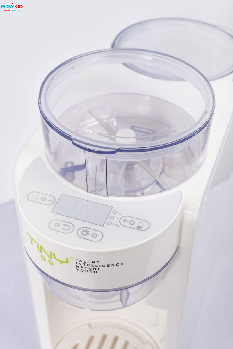 review-so-sanh-may-pha-sua-baby-brezza-formula-pro-advanced-my-va-may-pha-sua-tiny-baby-nhat-ban-nen-mua-may-nao
