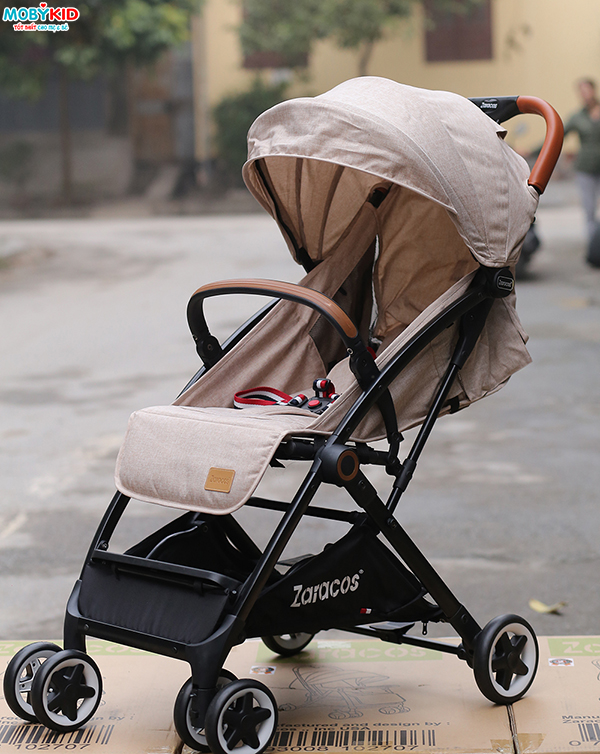 Review Top các loại xe đẩy em bé tốt giúp ba mẹ dễ dàng di chuyển bằng xe máy hiện nay