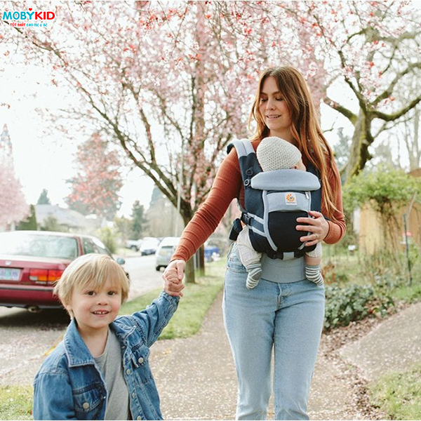 Review từ A đến Z địu cho bé Ergobaby Adapt và Aura Baby Wrap mới ra mắt có gì hot?