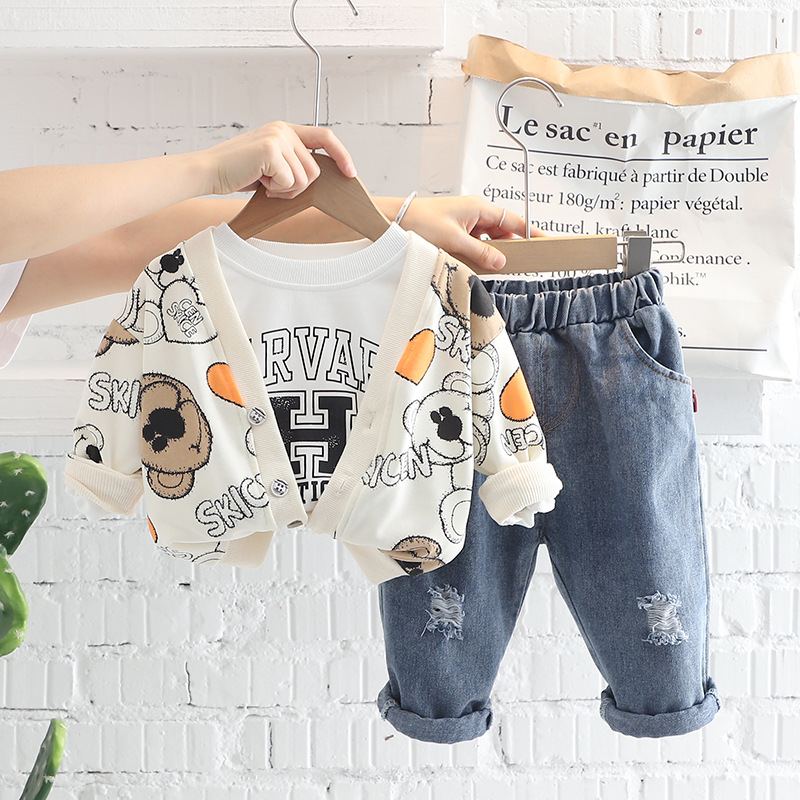 ST518 - Set Quần Jean, Áo và Áo Khoác Kiểu Họa Tiết Gấu - Màu Trắng
