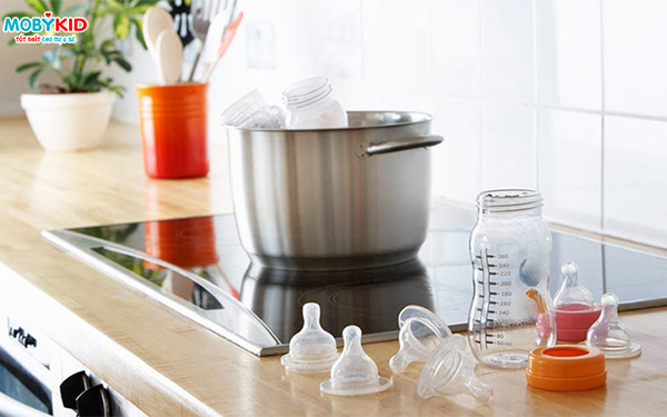 Sai lầm khi dùng máy hút sữa mẹ nên tránh