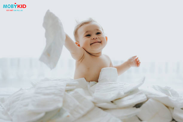 So sánh bỉm Moony và Goon cho bé, nên mua loại nào?