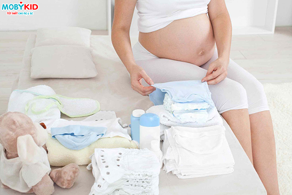 Tất tần tật những đồ dùng cần thiết mẹ cần chuẩn bị khi đi sinh cho bé