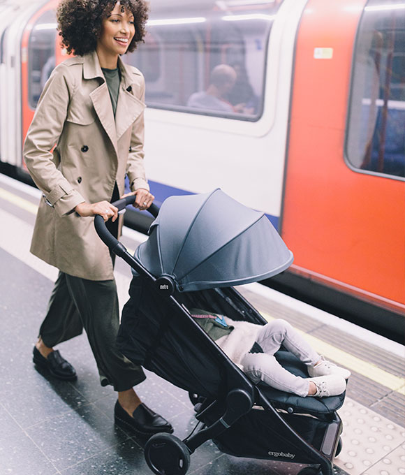 Xe đẩy Ergobaby Metro Compact City Stroller - Màu xám