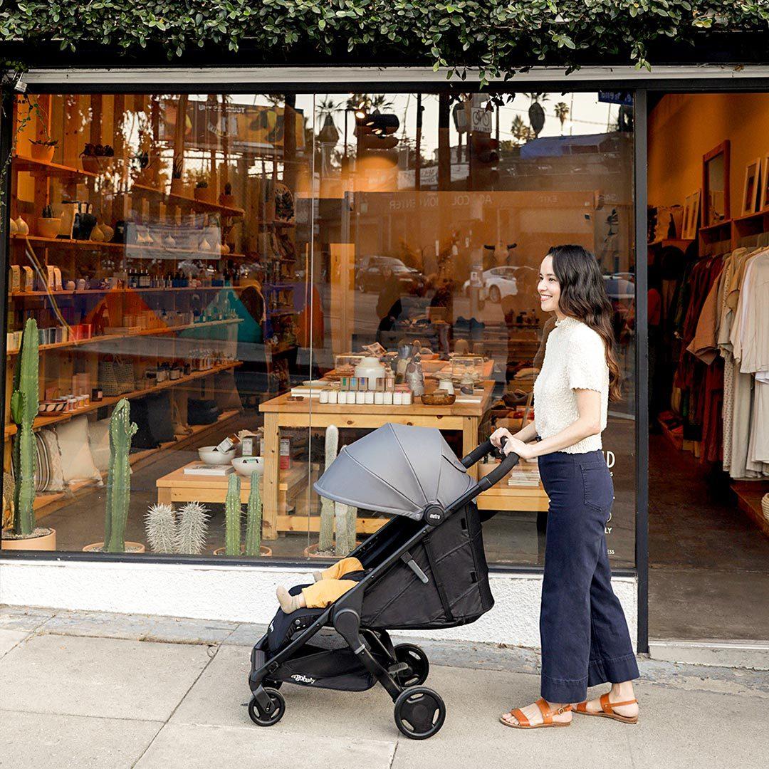Xe đẩy Ergobaby Metro Compact City Stroller - Màu xám