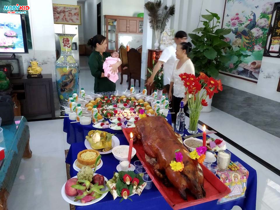 bo-tui-ngay-nhung-bo-quan-ao-tre-em-uala-rogo-de-thuong-tang-qua-day-thang-va-thoi-noi-cho-be-yeu