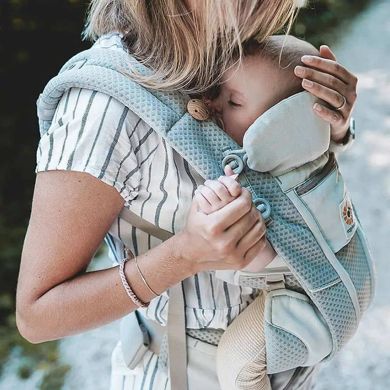 diu-cho-be-ergobaby-omni-breeze-pearl-grey-6