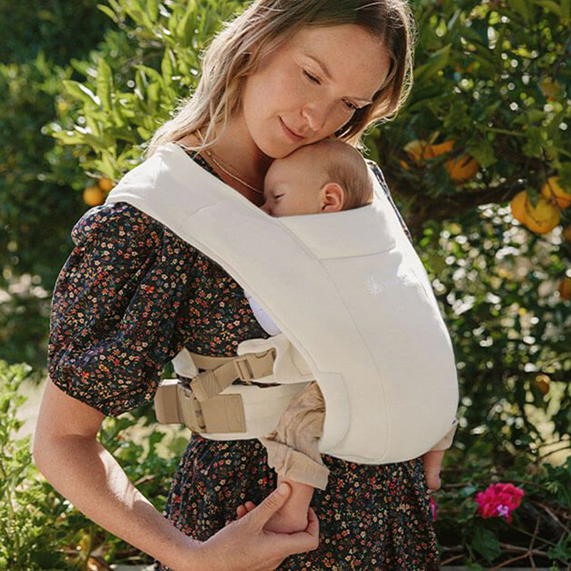 diu-ergobaby-embrace-cozy-newborn-carrier-cream-2