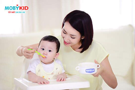review-bot-an-dam-vinamilk-co-tot-khong-nen-chon-bot-an-dam-vinamilk-loai-nao-cho-be