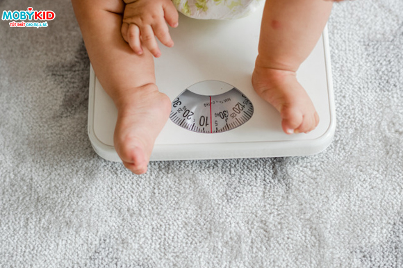 Hướng dẫn cách chọn các loại bỉm cho bé chính xác theo độ tuổi, cân nặng và giới tính