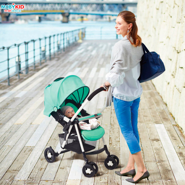 Những điều mẹ cần biết khi sử dụng xe đẩy trẻ em để đảm bảo an toàn cho bé
