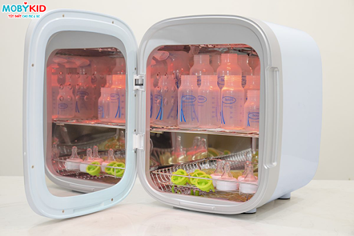 So Sánh Chi Tiết Máy Tiệt Trùng Sấy Khô Ecomom và Fatzbaby