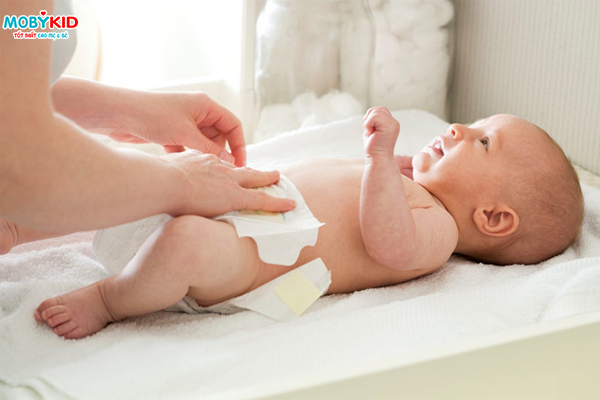 Tất tần tật những thông tin về tã dán cho bé cần thiết cho các mẹ lần đầu mang thai