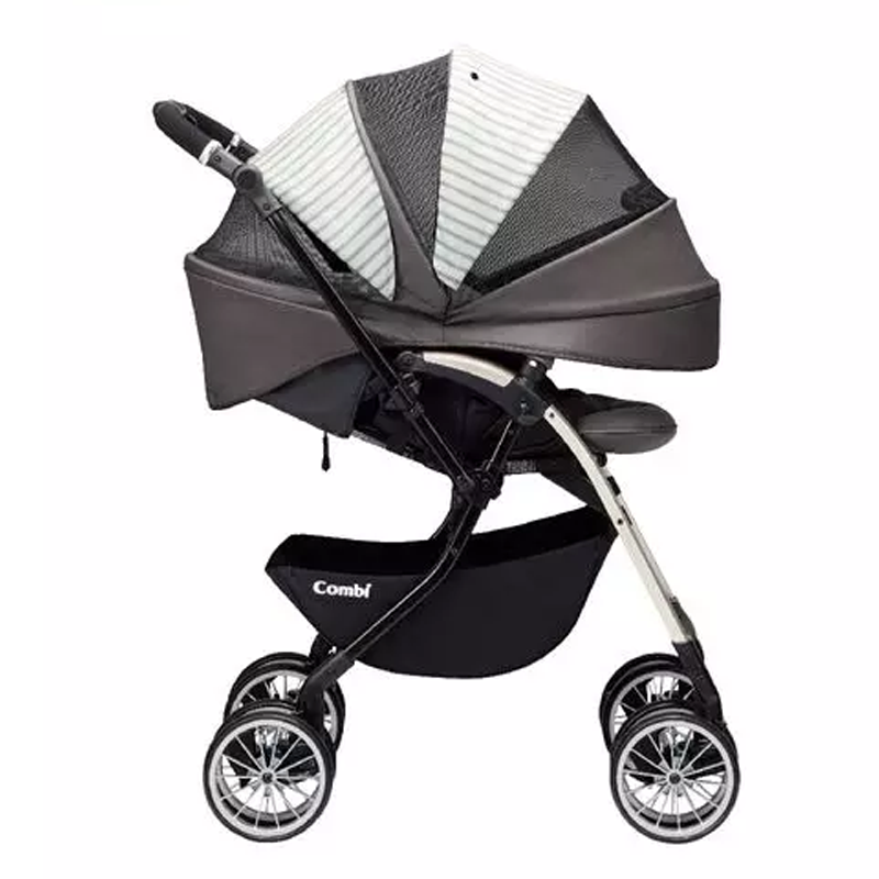 xe-day-combi-umbretta-4-banh-quay-tu-dong-ghi-silver-3