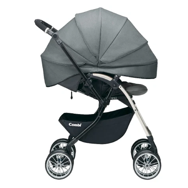 xe-day-combi-umbretta-4-banh-quay-tu-dong-ghi-silver-6
